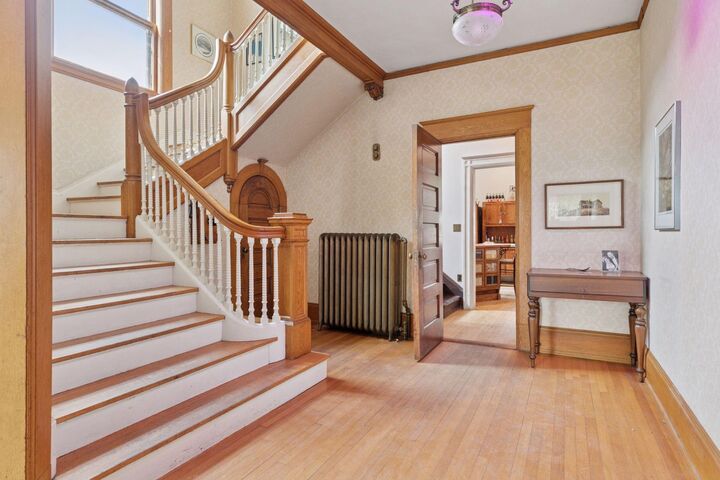 Property Photo:  961 Portland Avenue  MN 55104 