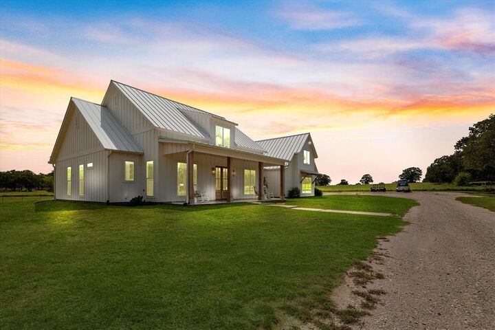 1326 Lynch Crossing Boulevard  Whitesboro TX 76273 photo