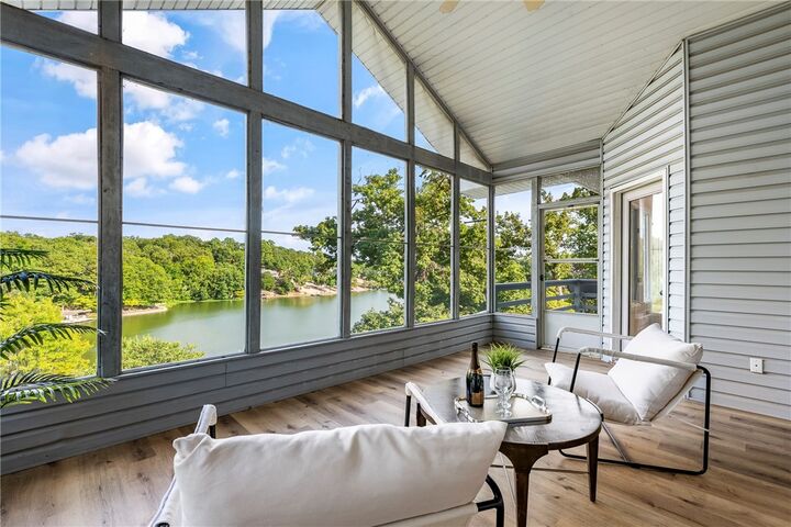 43 Strichen Lane  Bella Vista AR 72715 photo