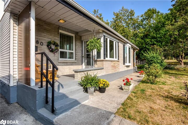 Property Photo: 80 Parkside Drive ON L4N 1X1