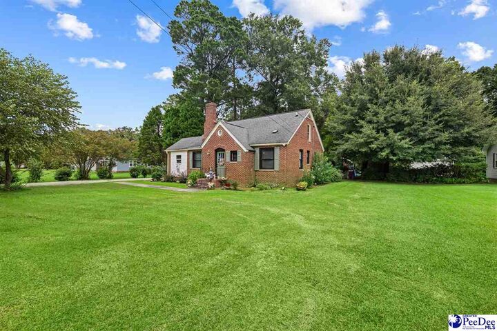 Property Photo:  510 Hickory Street  SC 29583 