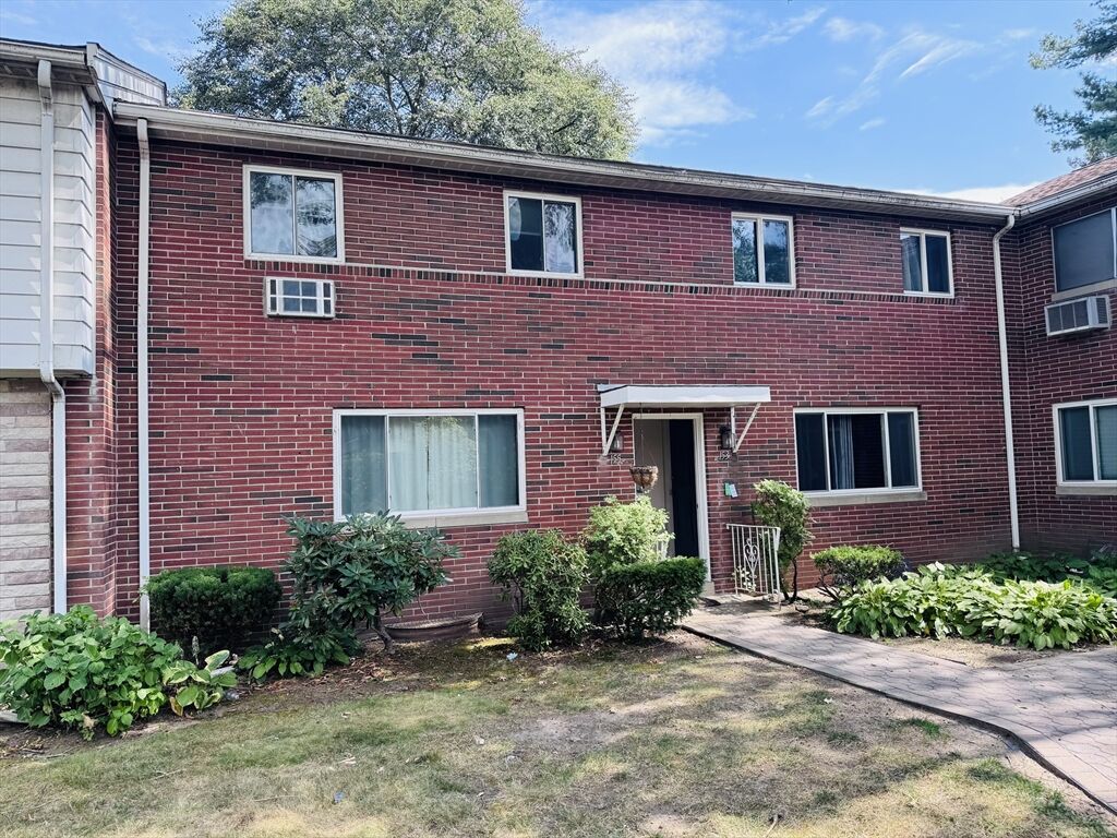 Property Photo: 155 Bishop Dr 155 MA 01702