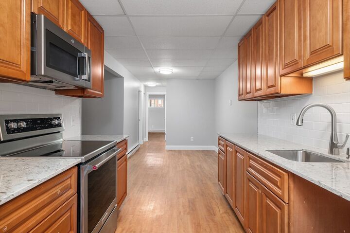 Property Photo:  300 Smithfield Rd 2-2  RI 02904 