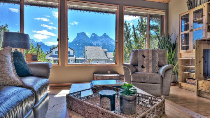 226 Lady Macdonald Drive  Canmore AB T1W 1H3 photo