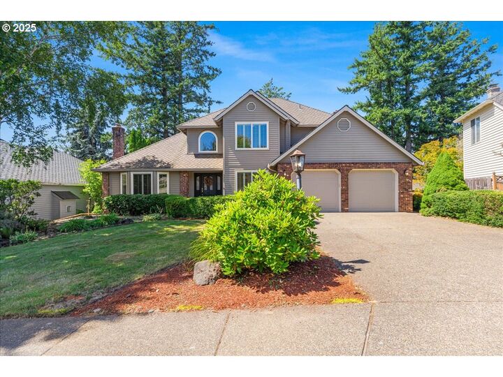 Property Photo:  537 NW 94th Ter  OR 97229 