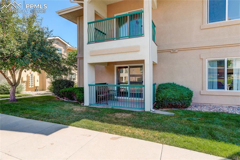 Property Photo:  3021 Mandalay Grove 3  CO 80917 