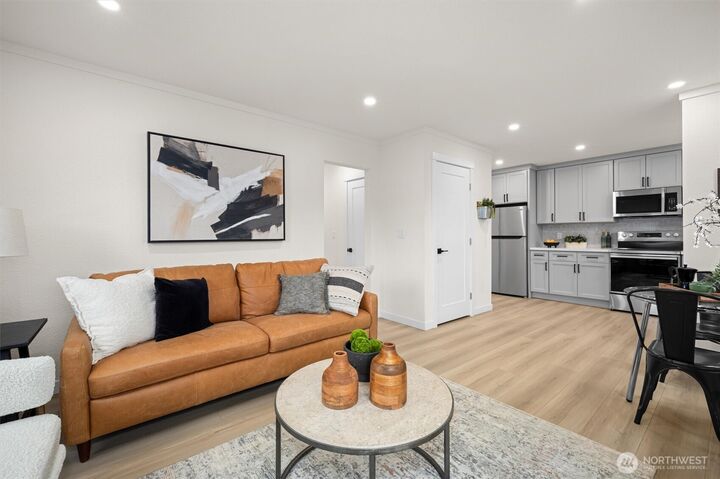 Property Photo: 1308 N 3rd Street WA 98057
