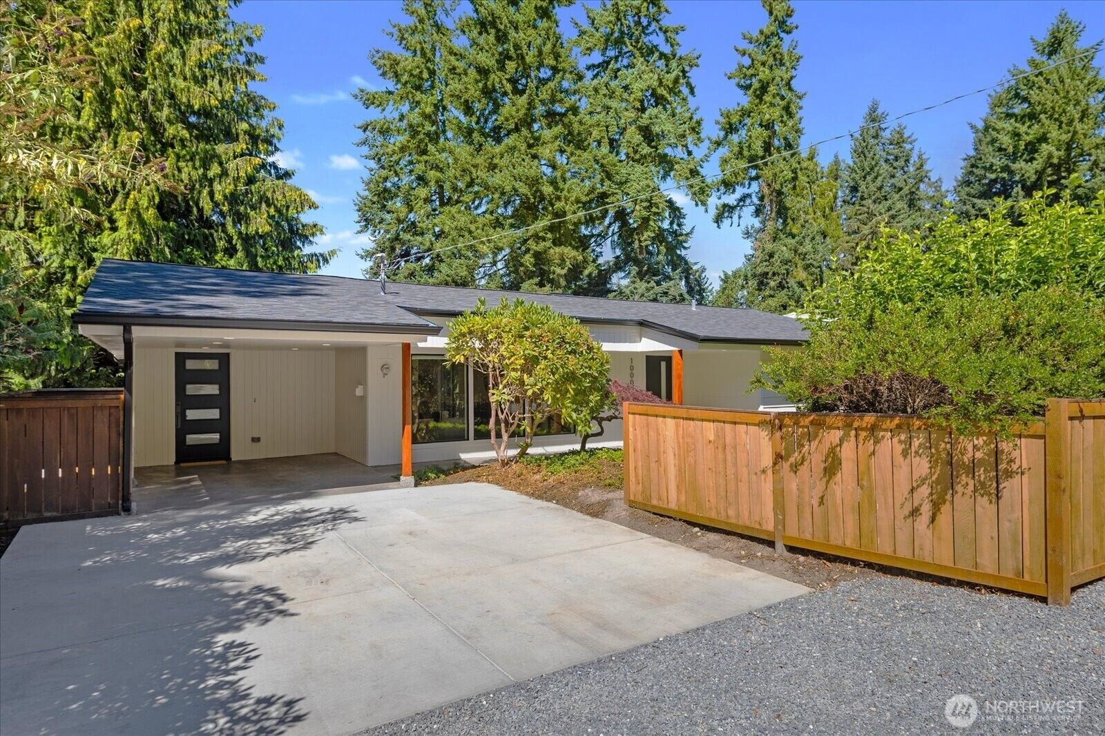 Property Photo:  10009  46th Avenue NE  WA 98125 