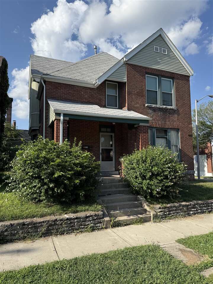 Property Photo: 1126 N D IN 47374
