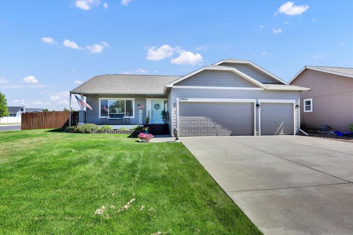 17924 N Colton Ct  Colbert WA 99005 photo