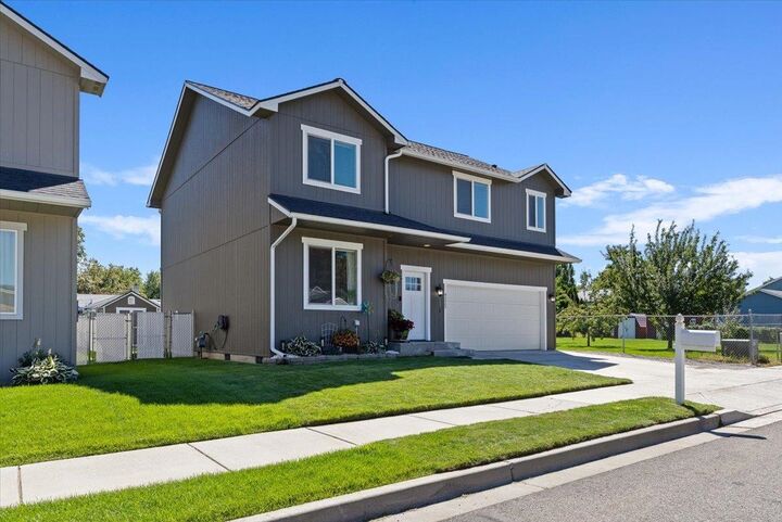 Property Photo:  4222 E 23rd Ave  WA 99223 