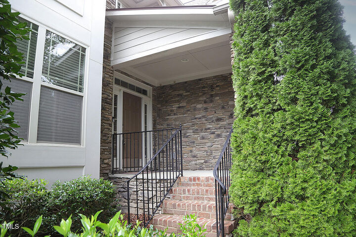 Property Photo:  1413 Lily Creek Drive  NC 27518 