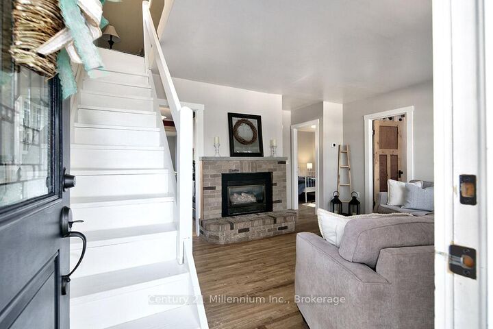 Property Photo:  66 Ninth Street  ON L9Y 2G2 
