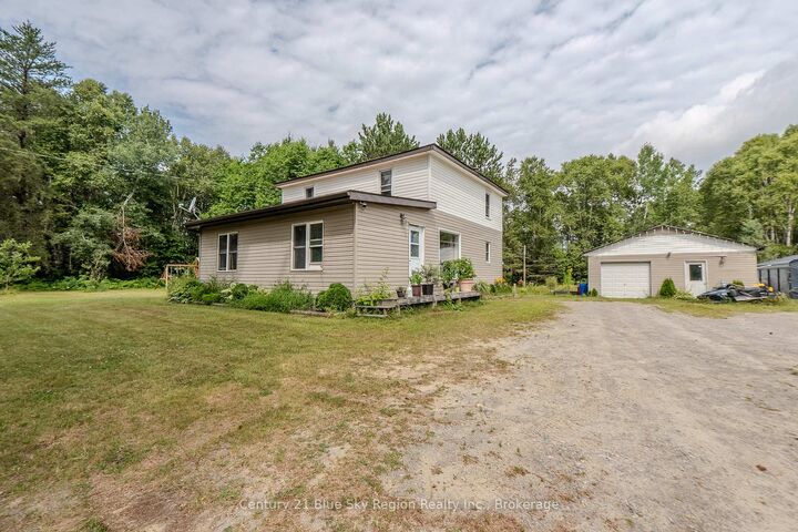 Photo de la propriété: 1747 Highway 575 N/A ON P0H 1M0
