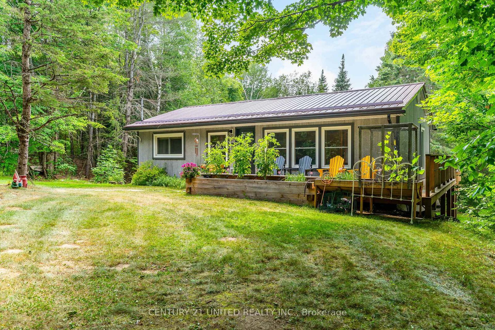 Property Photo: 1001 English Circle ON K0M 1R0