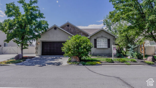 Property Photo:  1161 N Regent Ct W  UT 84057 