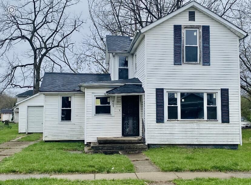 Property Photo: 409 W Southern Avenue OH 45506