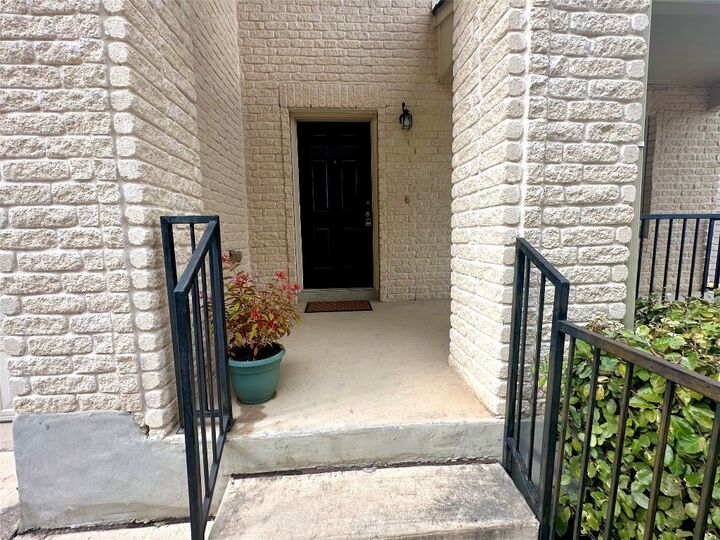 Property Photo:  6741 S Wayman Ridge  TX 78233 