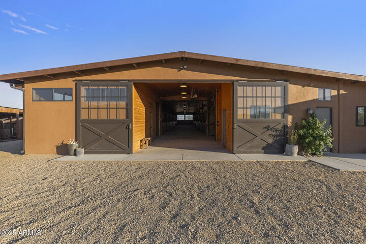 Property Photo:  21620 W Buckwheat Lane  AZ 85332 