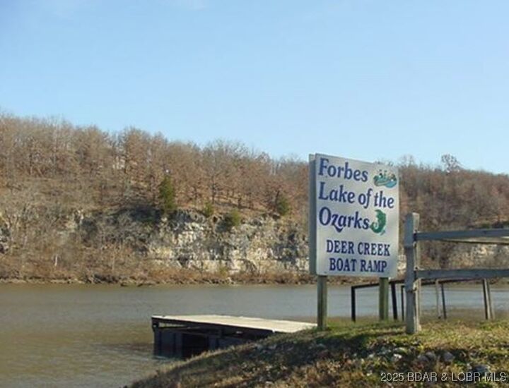 Property Photo: Winarsky Circle 4093 MO 65326