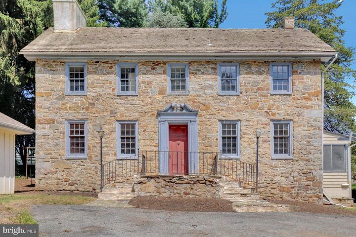 Property Photo:  284 Old Mill Road  PA 19365 