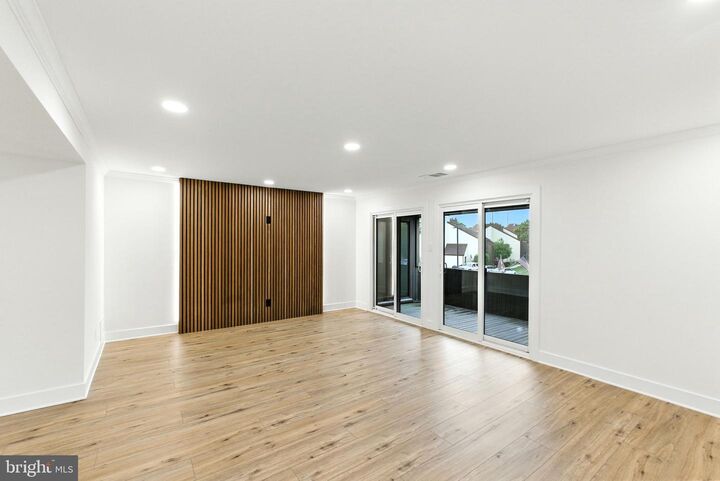 Property Photo:  5008 N Convent Lane 276  PA 19114 