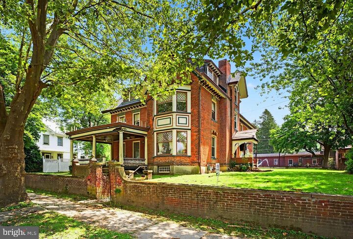 Property Photo:  218 Center Street  PA 18229 