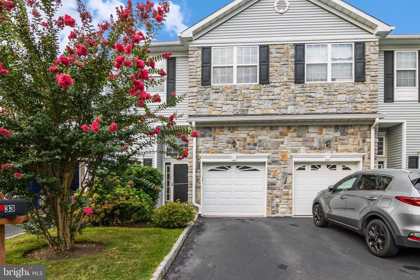 Property Photo: 33 Chimney Court NJ 08879