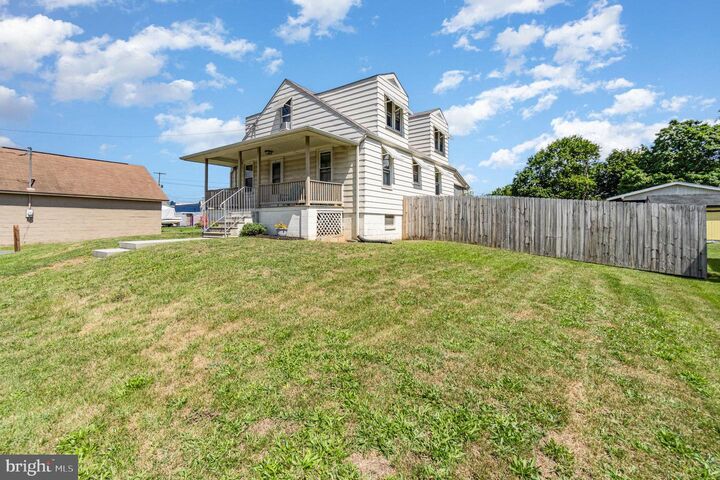Property Photo: 107 S Johnson Street PA 17112