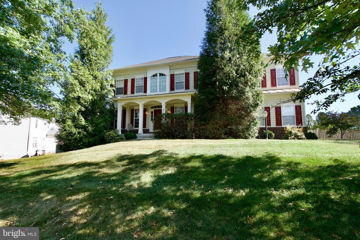 Property Photo: 25272 Oribi Place VA 20105