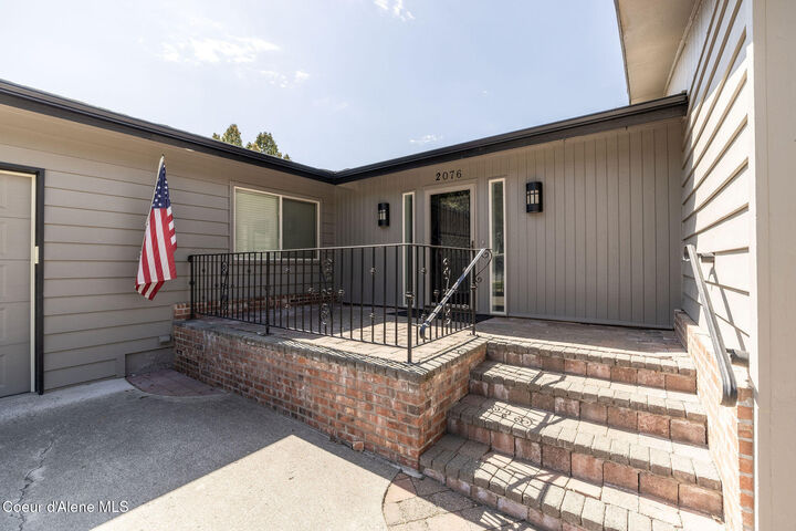 Property Photo:  2076 E Sundown Dr  ID 83815 