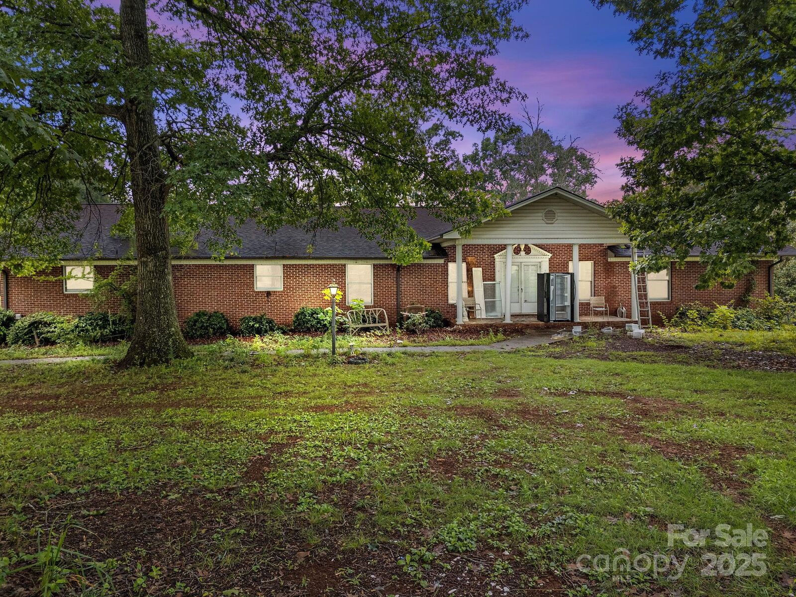 Property Photo:  1650 Third Creek Church Road  NC 27013 