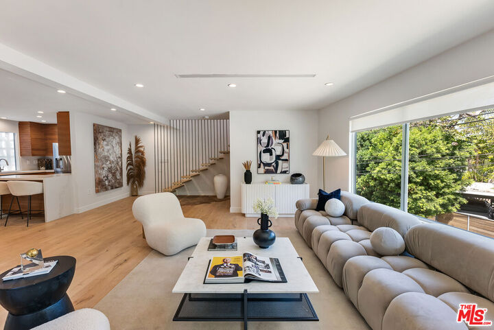 Property Photo: 7242 Woodrow Wilson Dr CA 90068