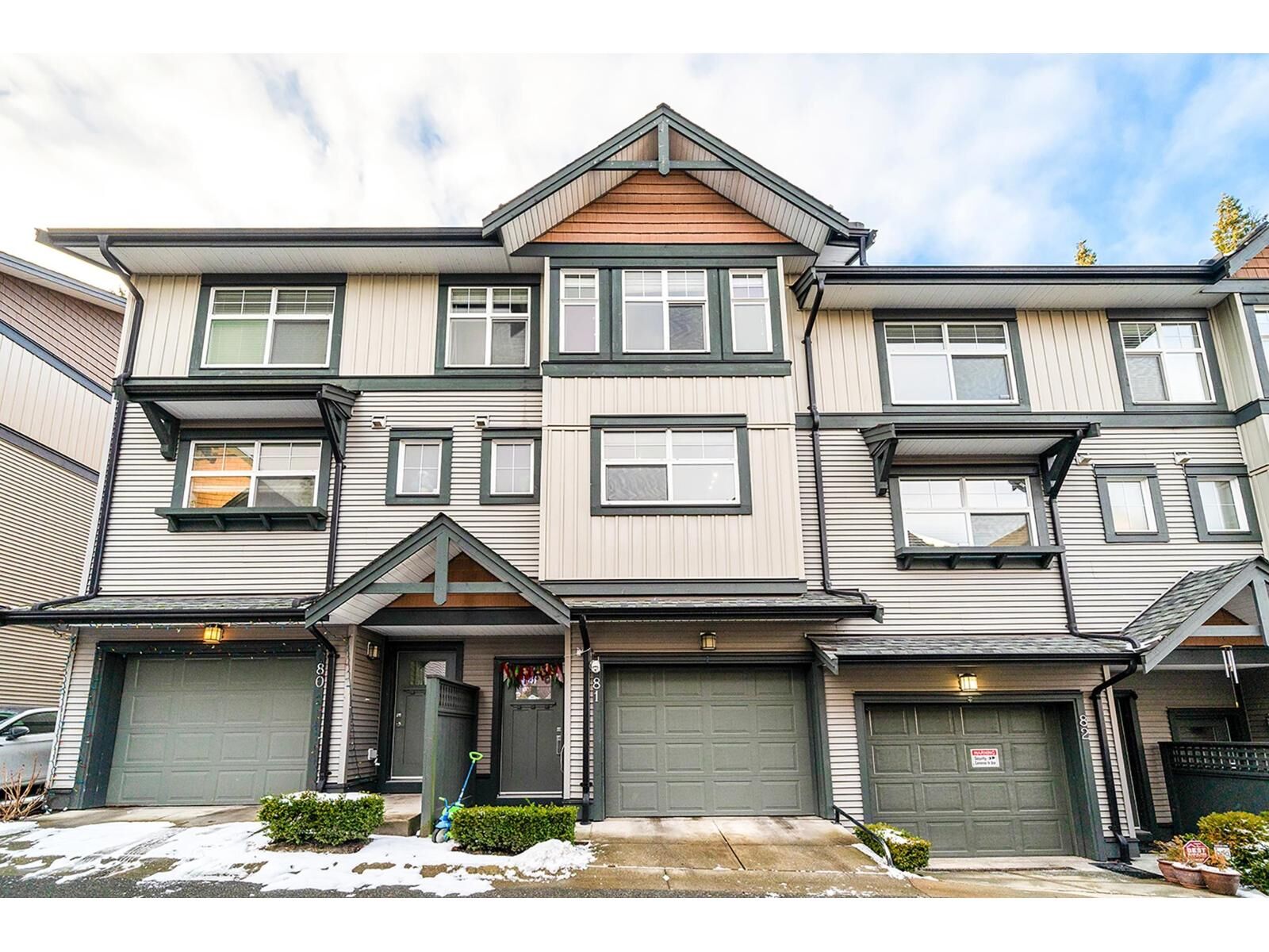 Property Photo:  6123 138 81  BC V3X 1P8 