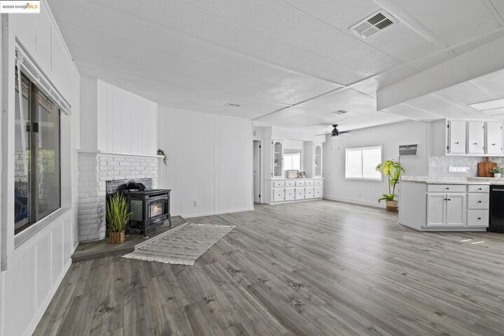 18801 Chabroullian Ln  Jamestown CA 95327 photo