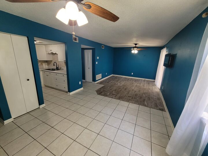 Property Photo:  308 SW Miracle Strip Parkway Unit 17B  FL 32548 