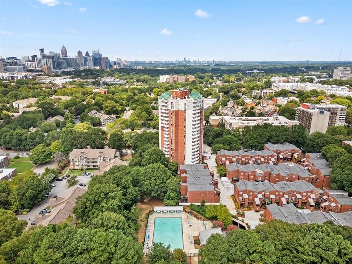 Property Photo: 375 NE Ralph McGill Boulevard NE 1402 GA 30312