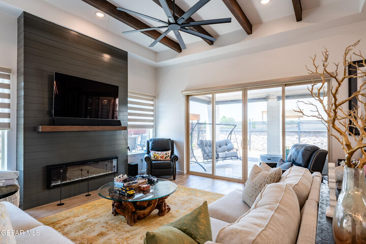 Property Photo: 5795 Juniper Creek Creek TX 79932