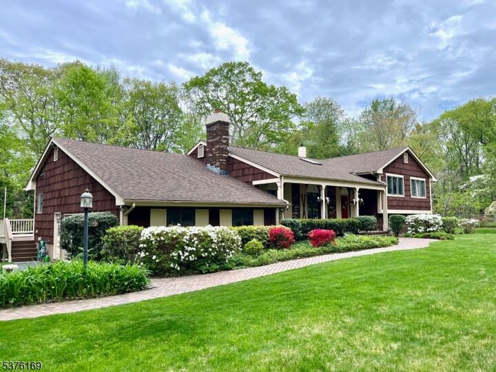 1 Cheshire Ln  Ringwood Boro NJ 07456 photo