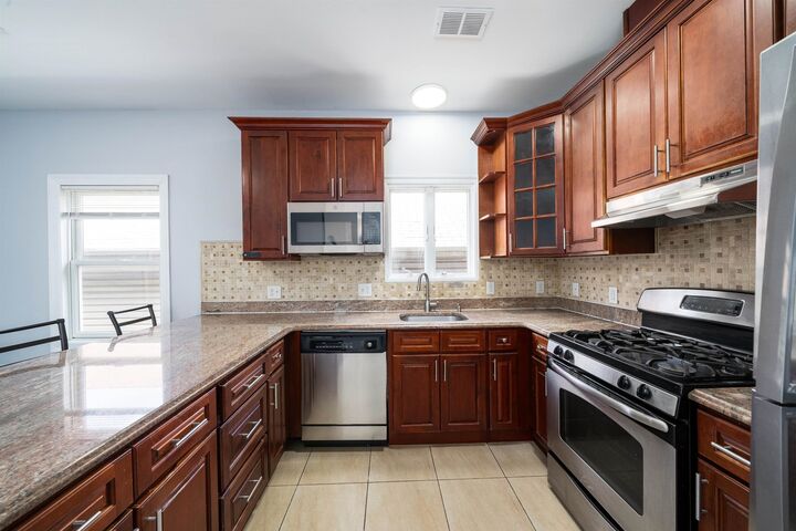 Property Photo:  187 Zabriskie St  NJ 07307 