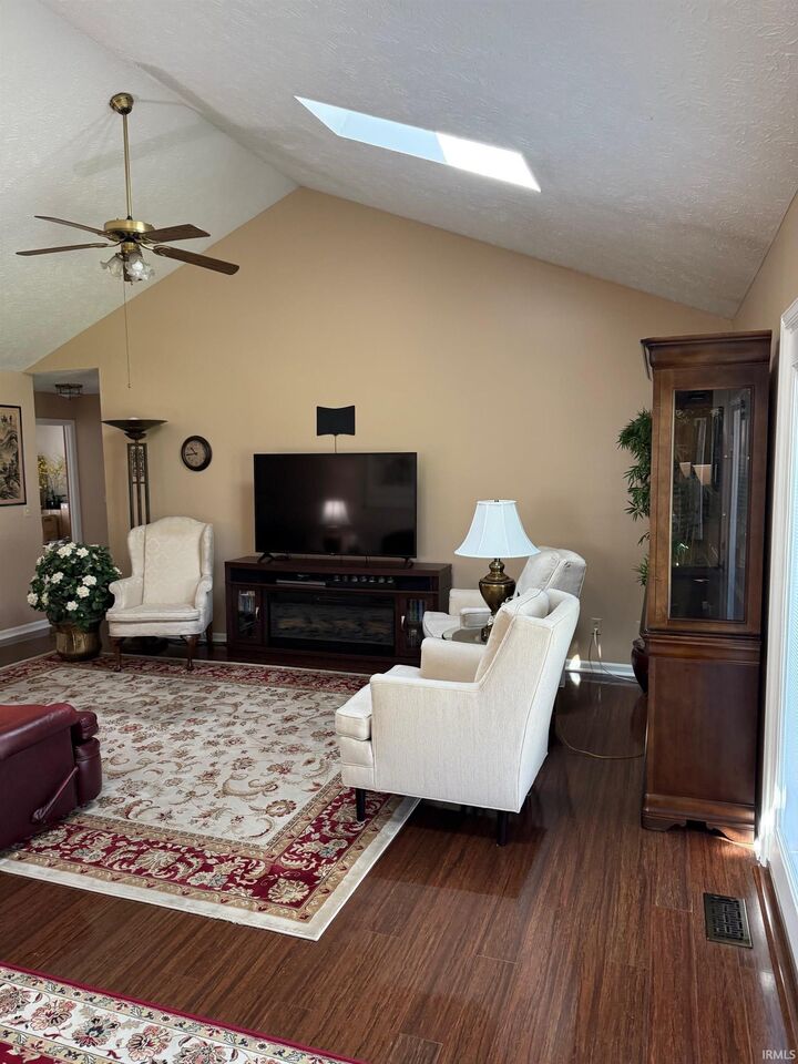 Property Photo:  9522 Rabbit Run  IN 47630 