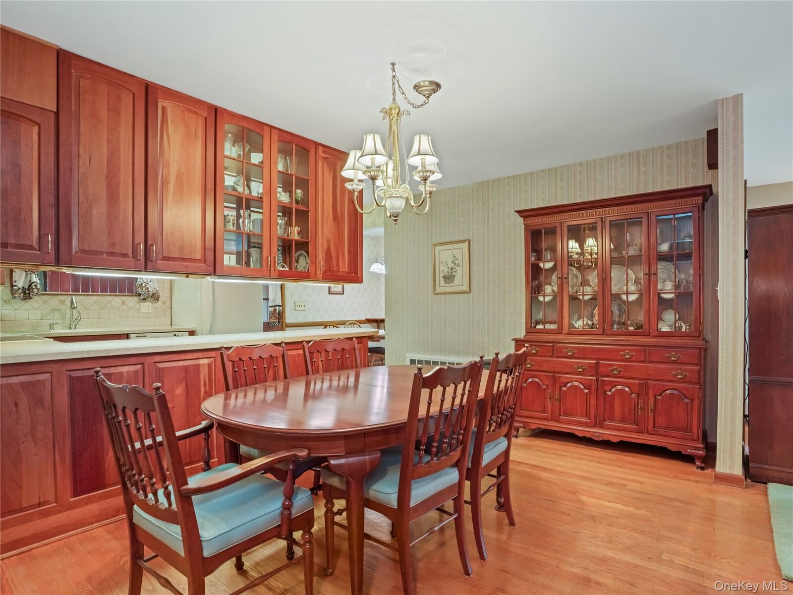 Property Photo: 406 Warren Avenue NY 10532