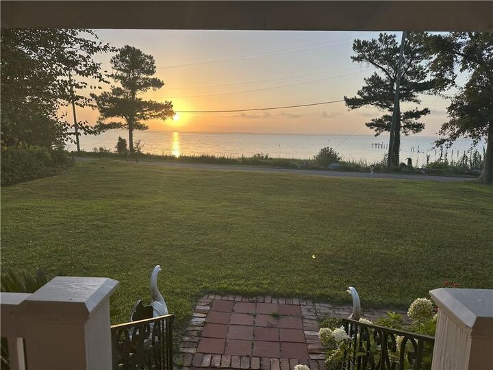 Property Photo: 3414 Bay Front Road AL 36605