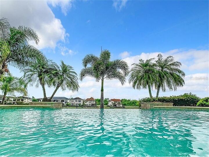 Property Photo: 395 Muirfield Loop FL 34747