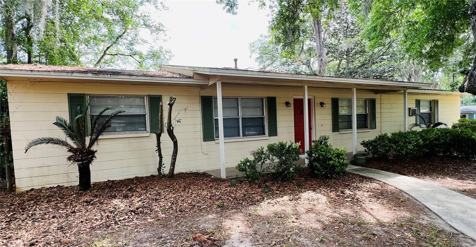 Property Photo:  3305 NW 46th Place  FL 32605 