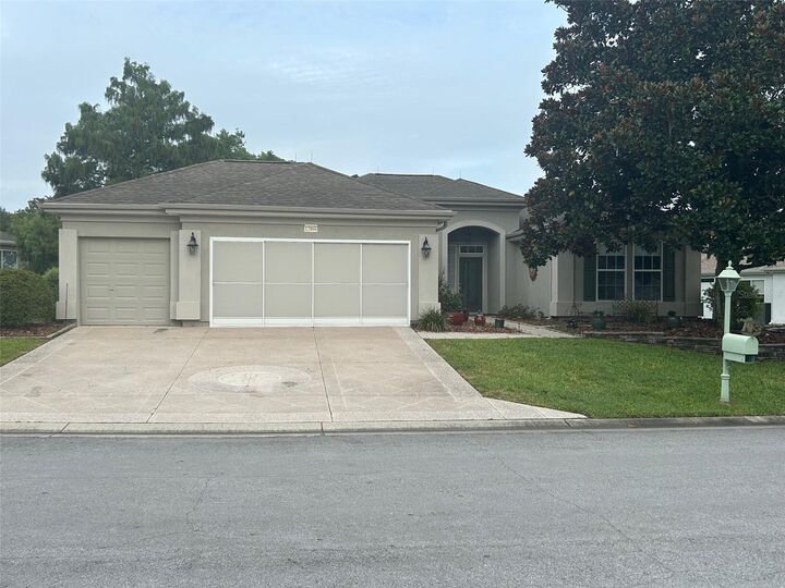 12860 SE 92nd Court Road  Summerfield FL 34491 photo