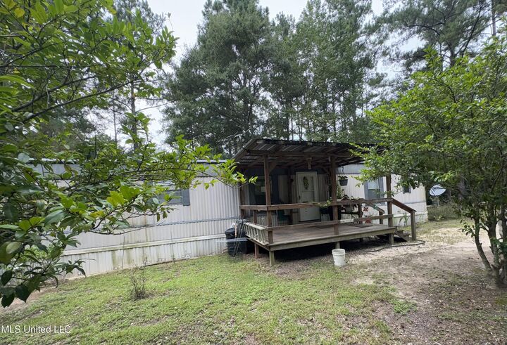 Property Photo: 143 Turkey Pine Road MS 39452