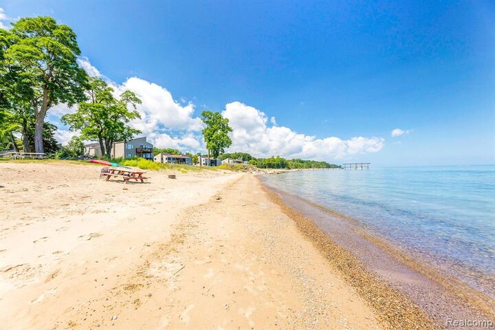 Property Photo:  7180 2nd Street  MI 48059 1901 
