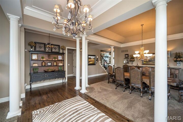 Property Photo:  801 Stonebluff Court  MO 63005 