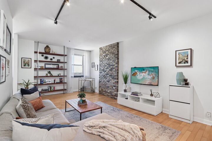 Property Photo:  234 N Broadway - 513  WI 53202 